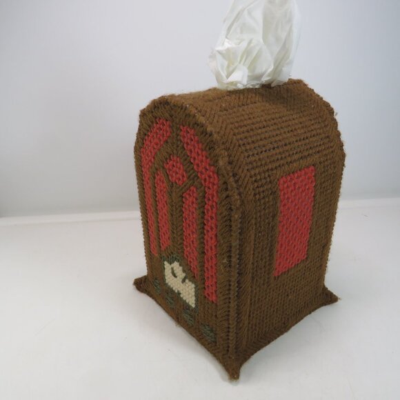 Vintage Radio Tissue Box Cover Plastic Canvas 7.5" tall Dad, Grandpa - Picture 1 of 10